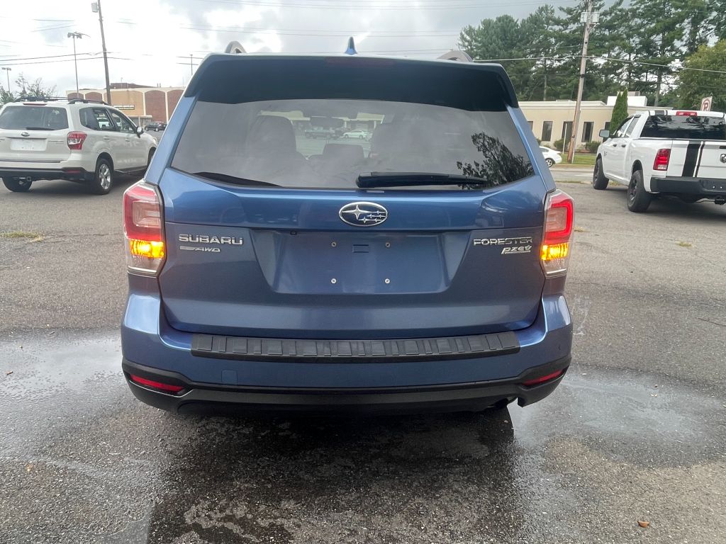 2017 Subaru Forester - $8,999