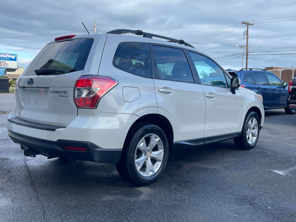 2014 Subaru Forester - $7,999