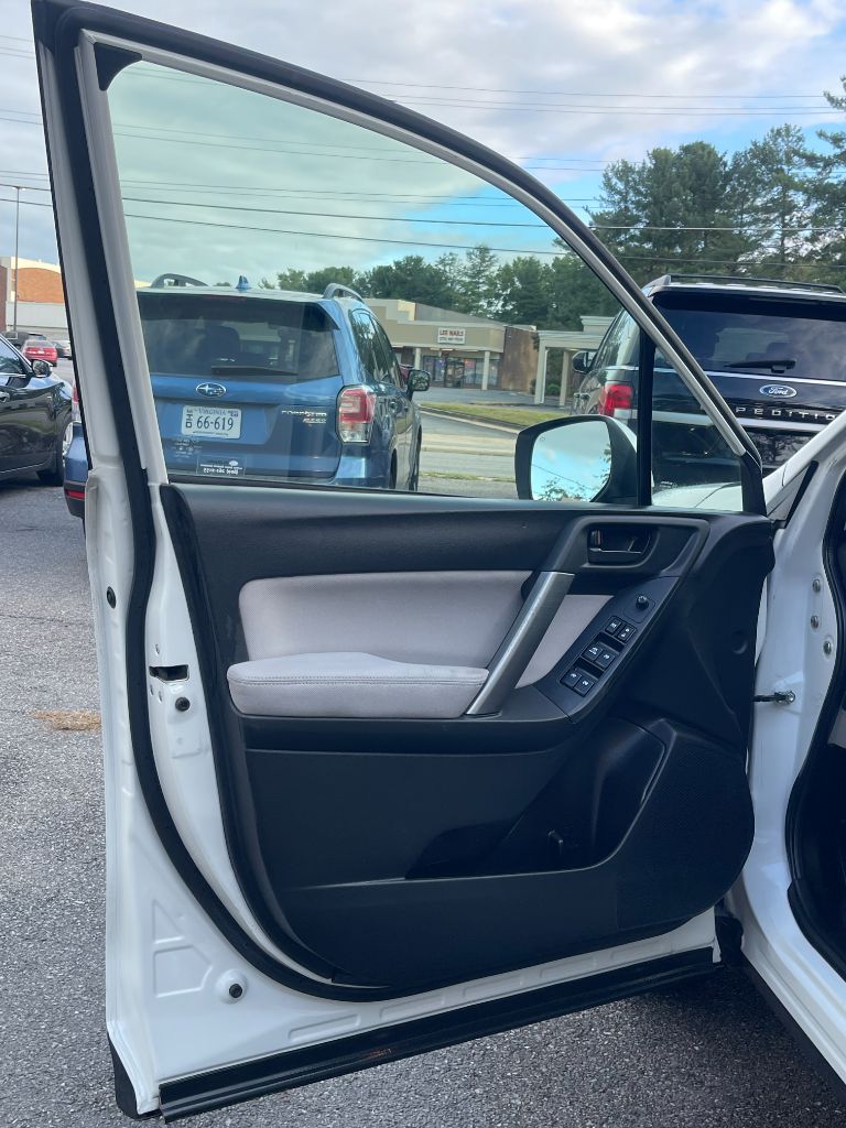 2014 Subaru Forester - $7,999