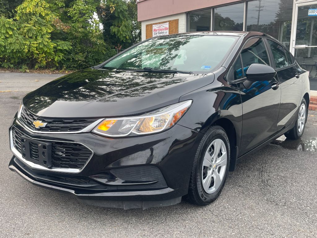 2017 Chevrolet Cruze - $7,999