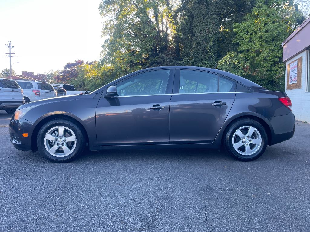 2014 Chevrolet Cruze - $4,999