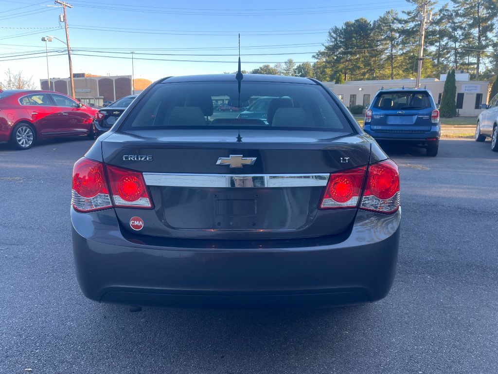 2014 Chevrolet Cruze - $4,999