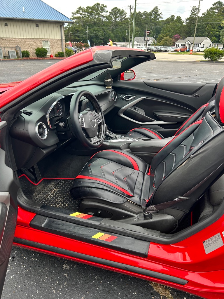 2017 Chevrolet Camaro - $16,490