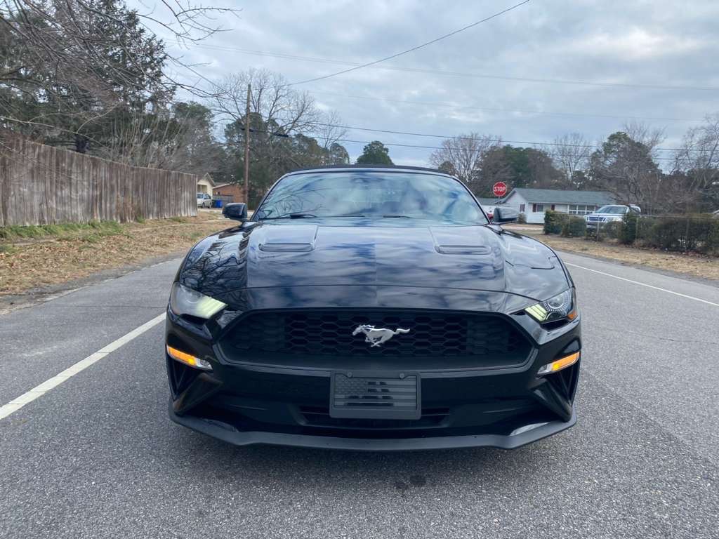 2019 Ford Mustang - $17,500
