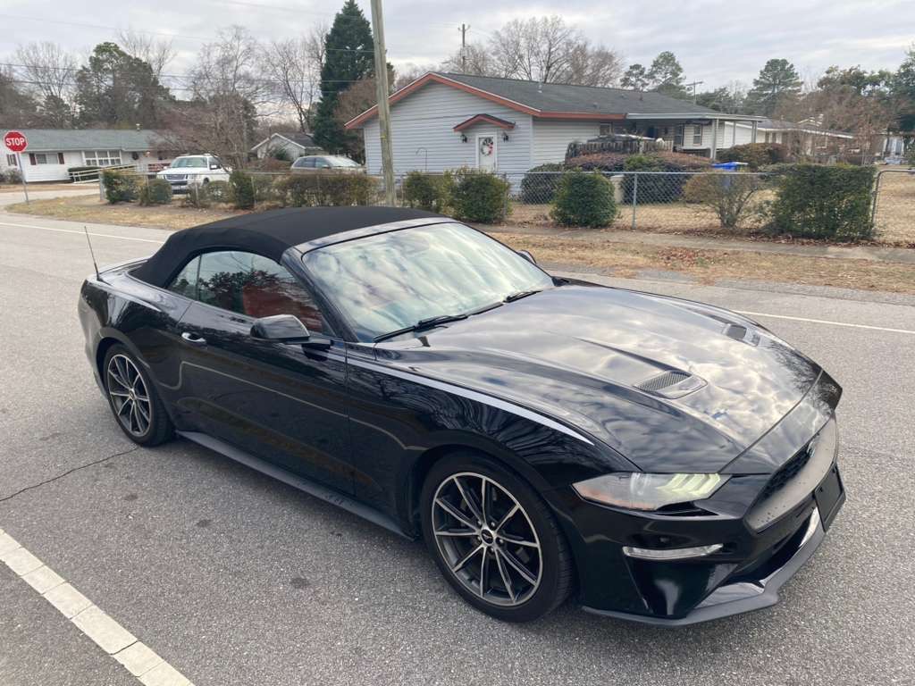 2019 Ford Mustang - $17,500