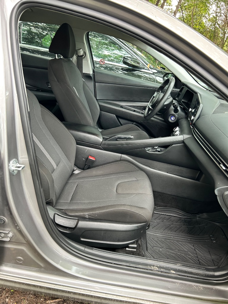 2024 Hyundai Elantra - $16,990