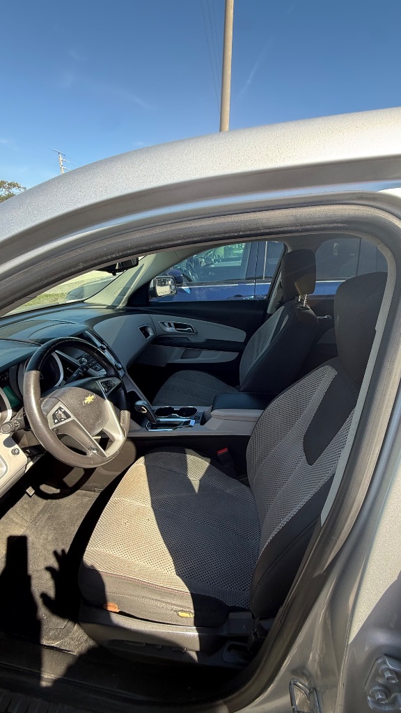 2012 Chevrolet Equinox - $6,498
