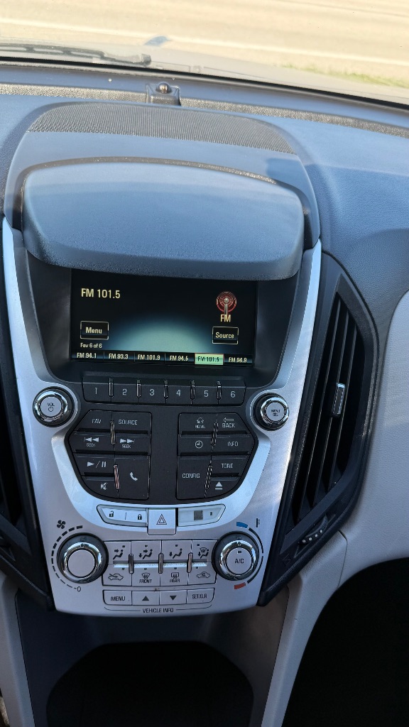 2012 Chevrolet Equinox - $6,498
