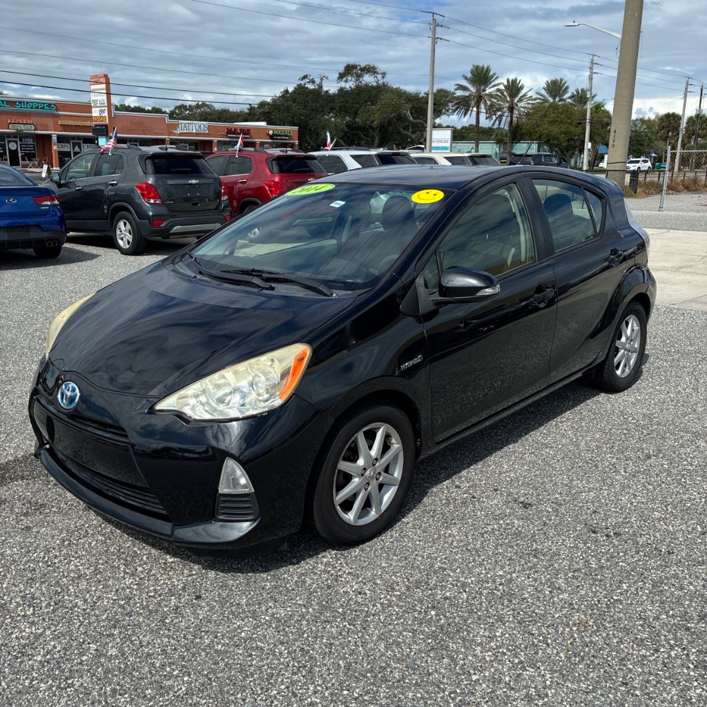 2014 Toyota Prius - $6,472