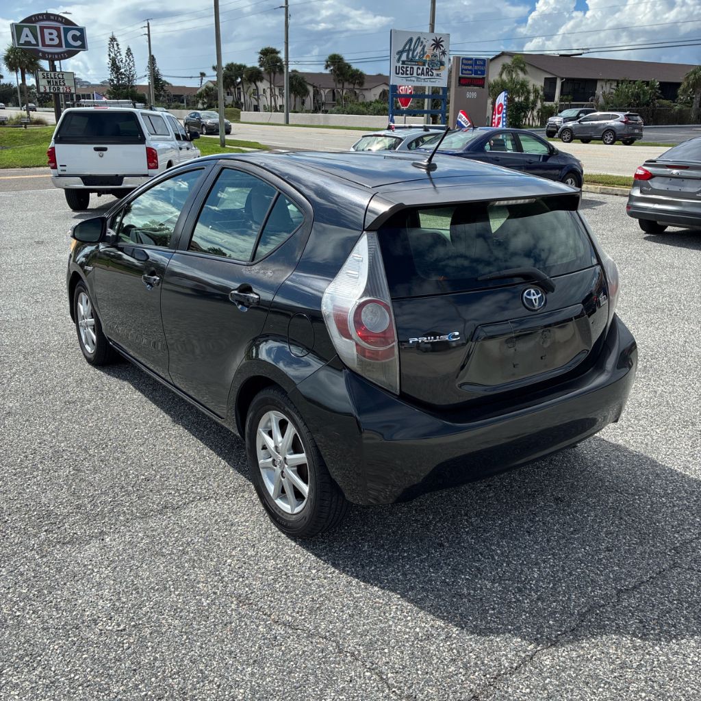 2014 Toyota Prius - $6,472