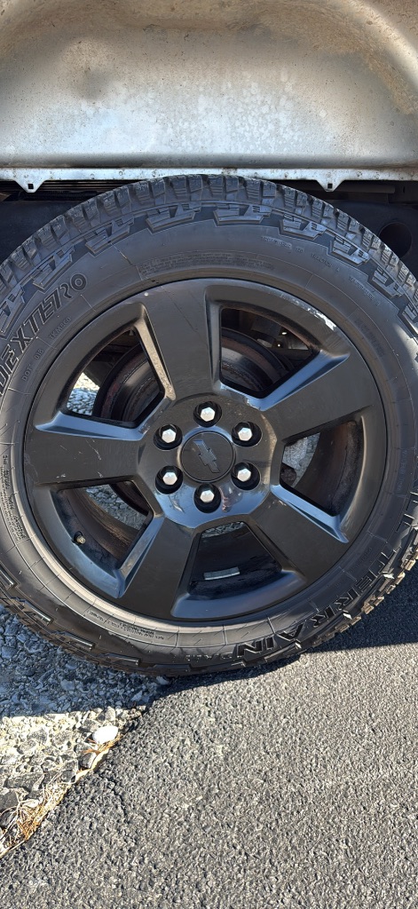 2018 Chevrolet Silverado - $18,997