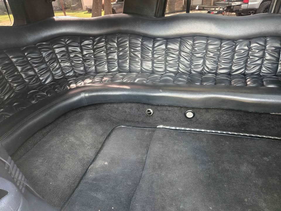 2003 Lincoln Navigator - $7,000