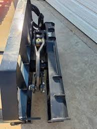 2025 Arteer 42 Rotating Pallet Fork - $1,000