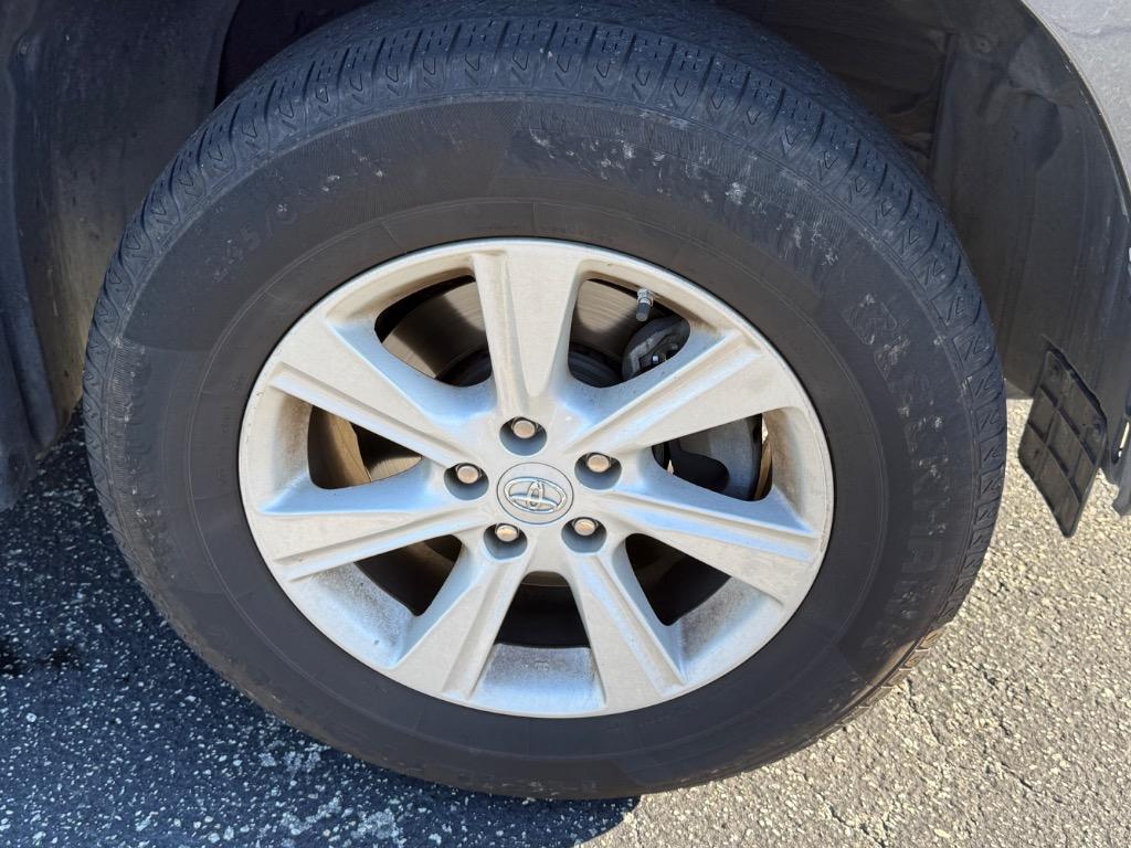 2013 Toyota Highlander - $11,997