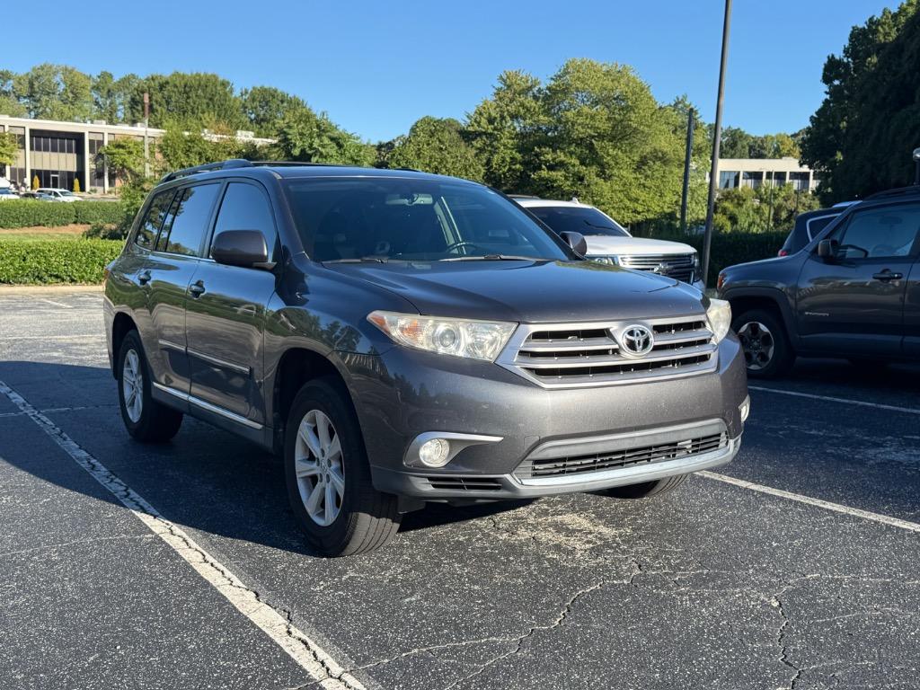 2013 Toyota Highlander - $11,997