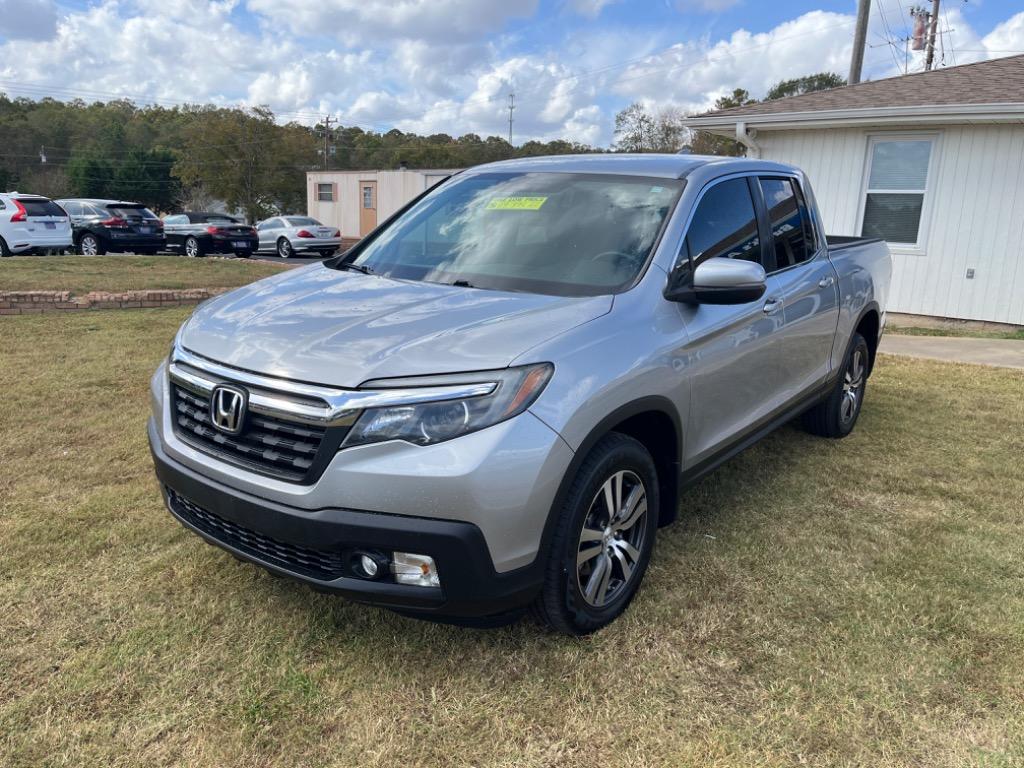 The 2017 Honda Ridgeline RTS photos