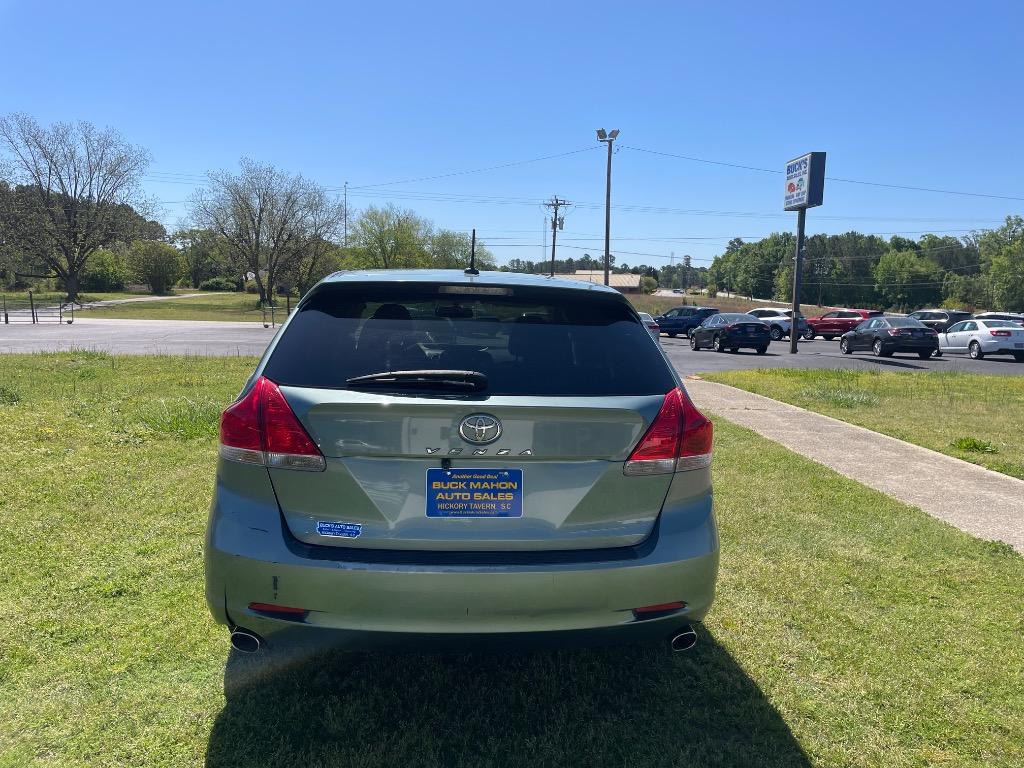 2011 Toyota Venza FWD V6 photo
