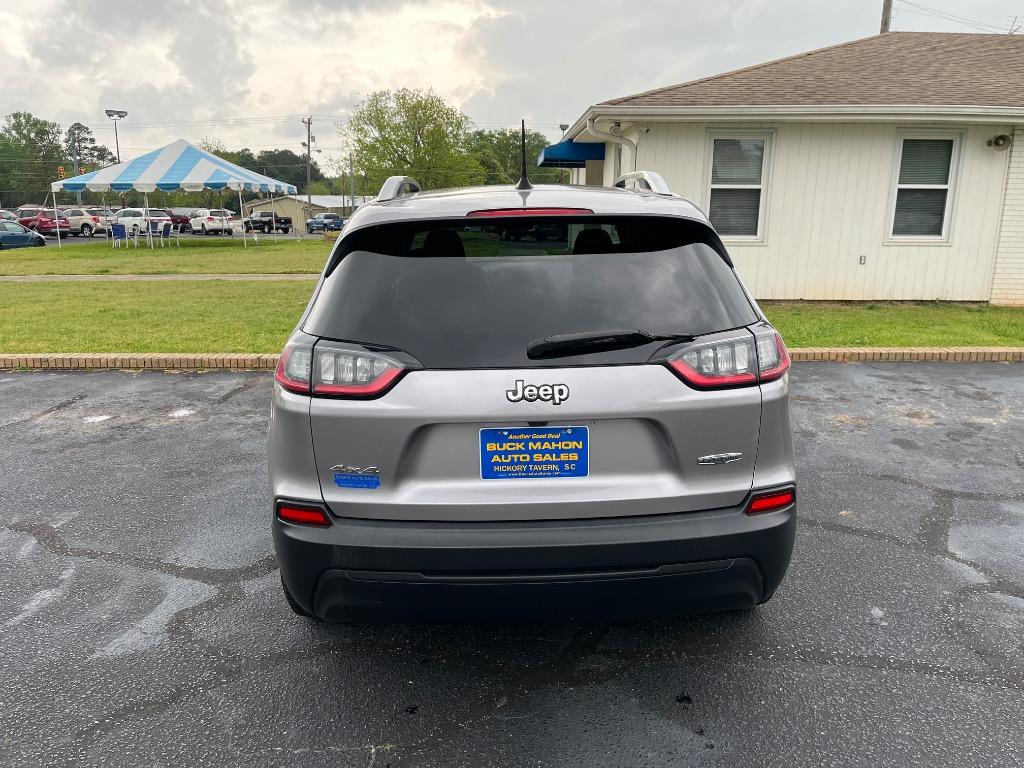 2019 Jeep Cherokee Latitude photo