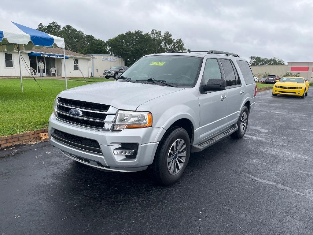 2016 Ford Expedition - $10,995