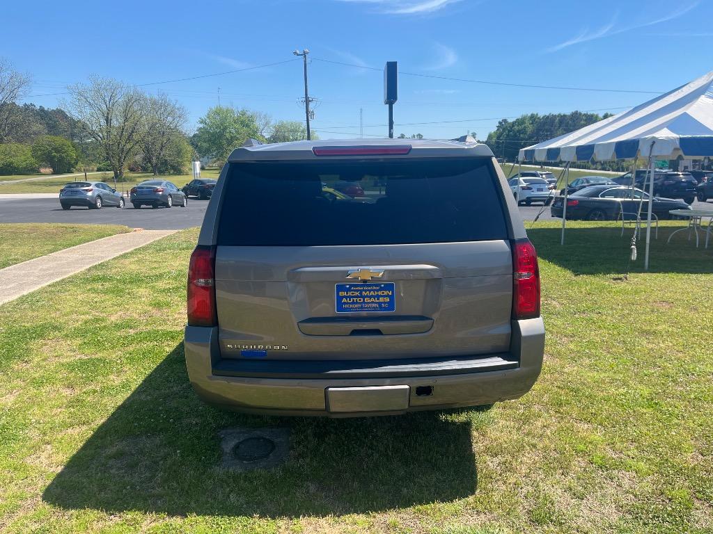 2018 Chevrolet Suburban - $19,995