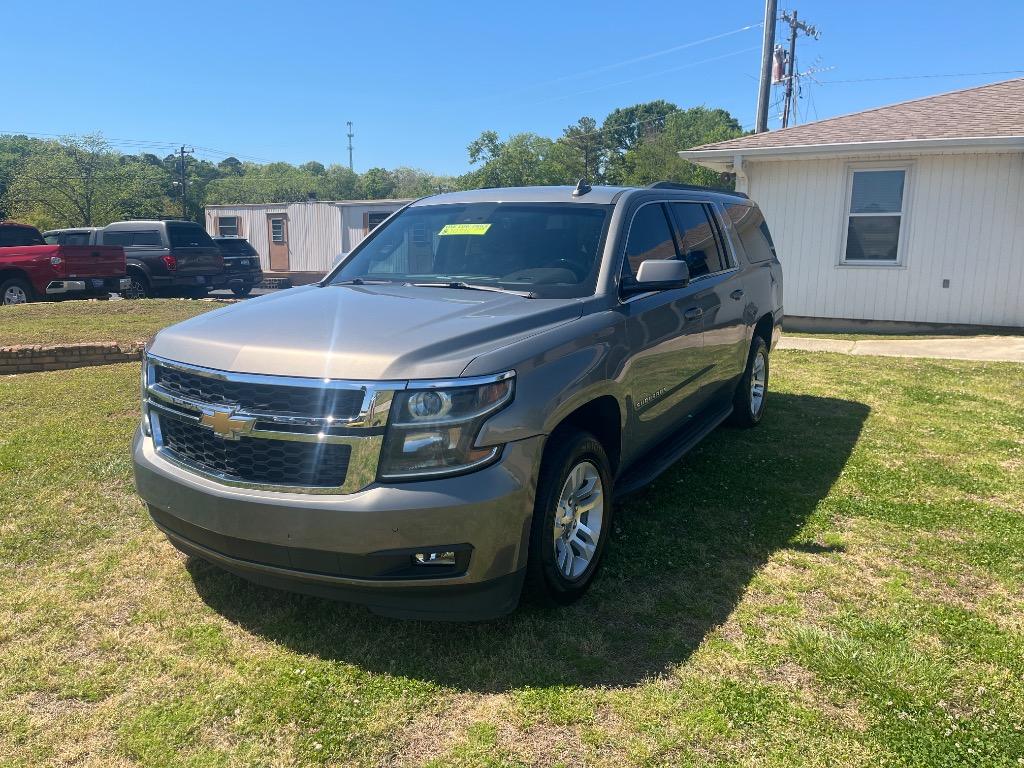 2018 Chevrolet Suburban - $19,995