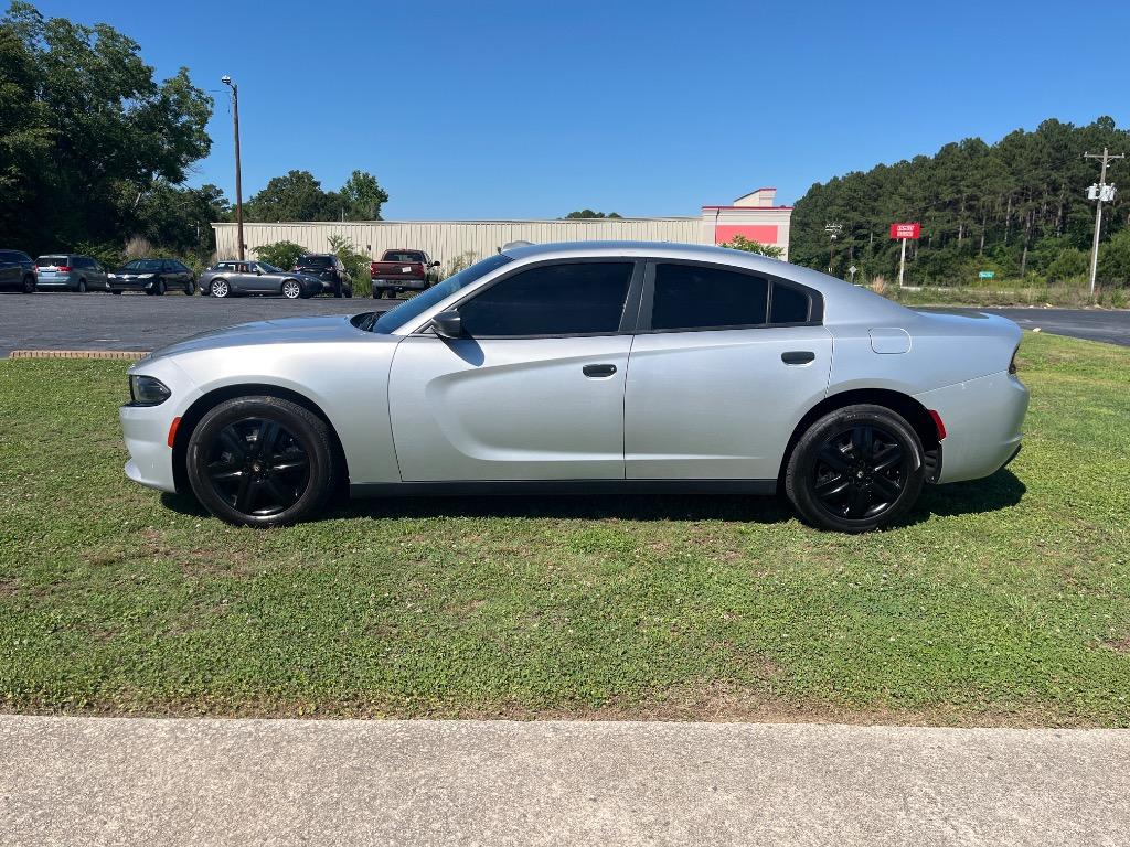 2017 Dodge Charger - $12,800