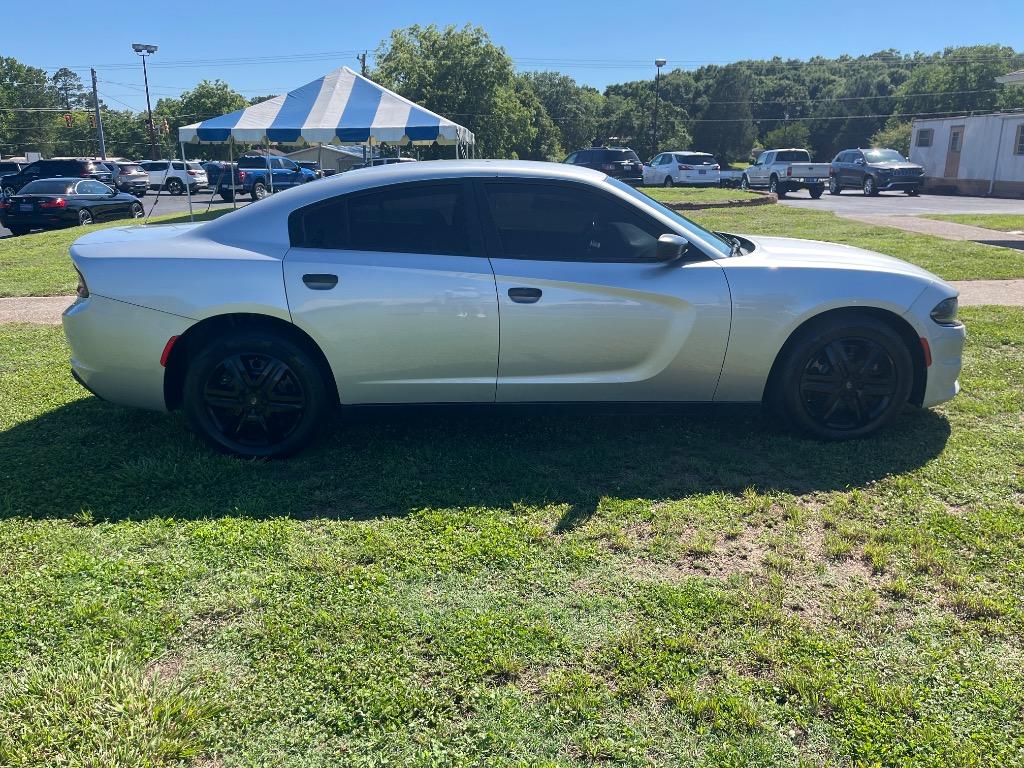 2017 Dodge Charger - $12,800