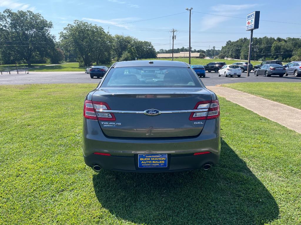 2016 Ford Taurus - $15,995