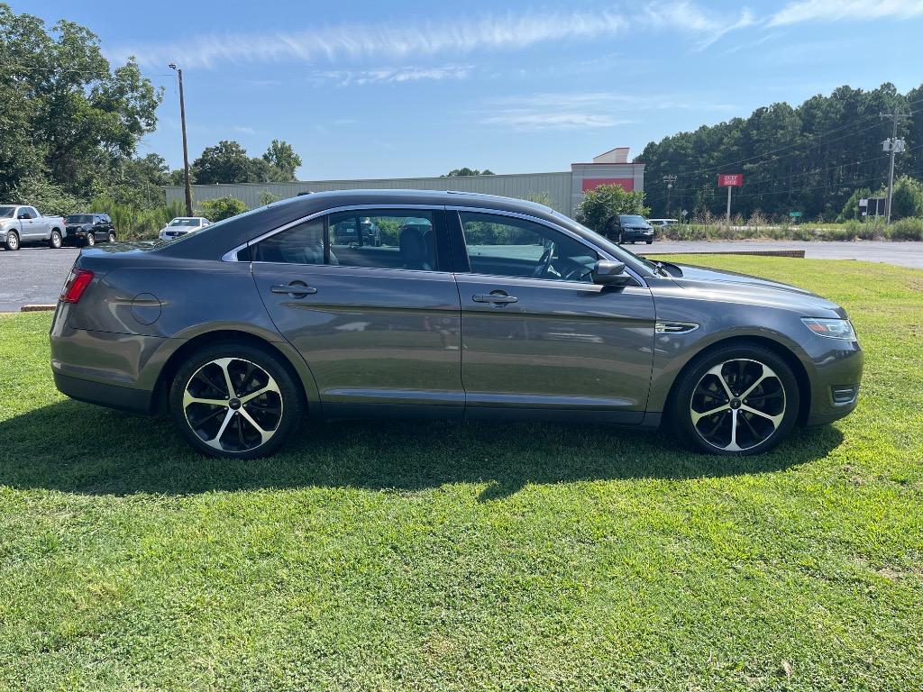 2016 Ford Taurus - $15,995