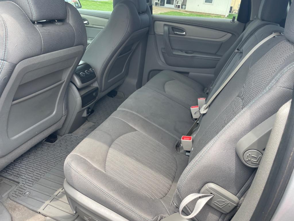 2017 Chevrolet Traverse - $12,995