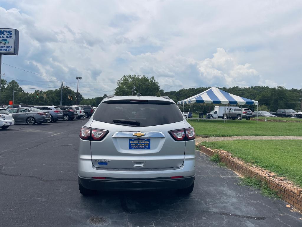 2017 Chevrolet Traverse - $12,995