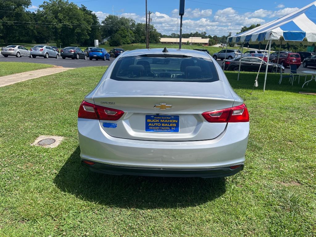 2019 Chevrolet Malibu - $12,995