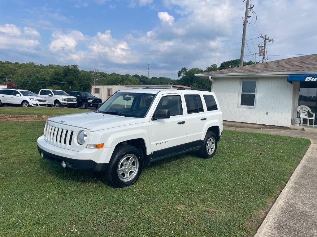 2016 Jeep Patriot - $10,995