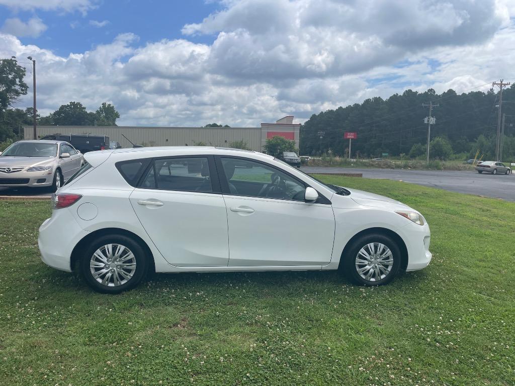2012 MAZDA MAZDA3 - $7,995