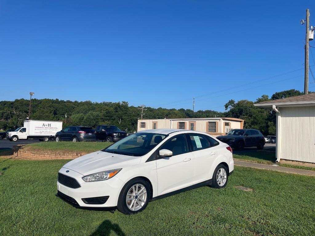 2017 Ford Focus - $8,995
