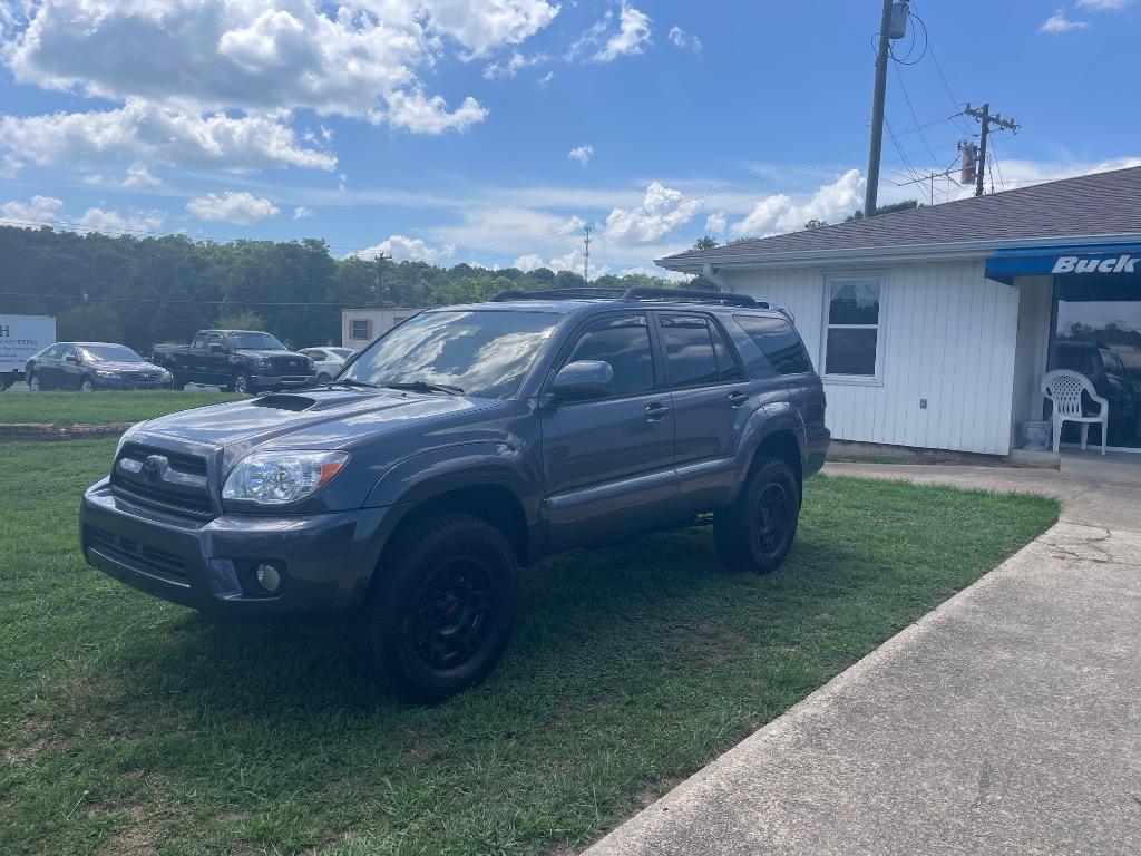 2006 Toyota 4Runner - $11,995
