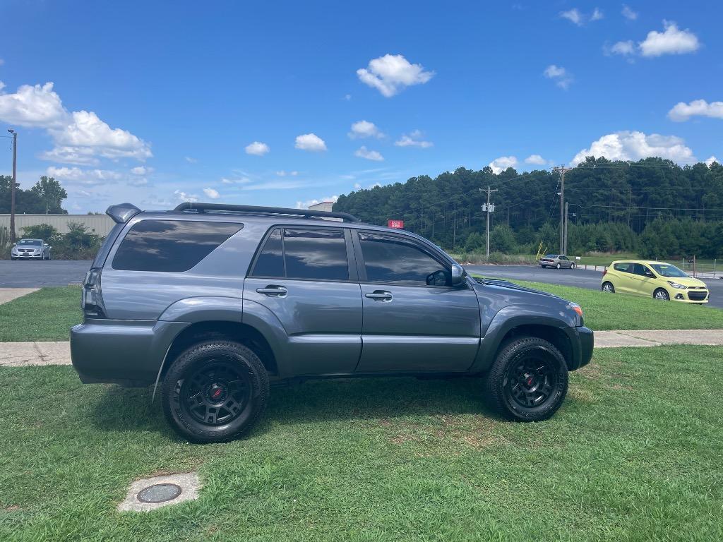 2006 Toyota 4Runner - $11,995