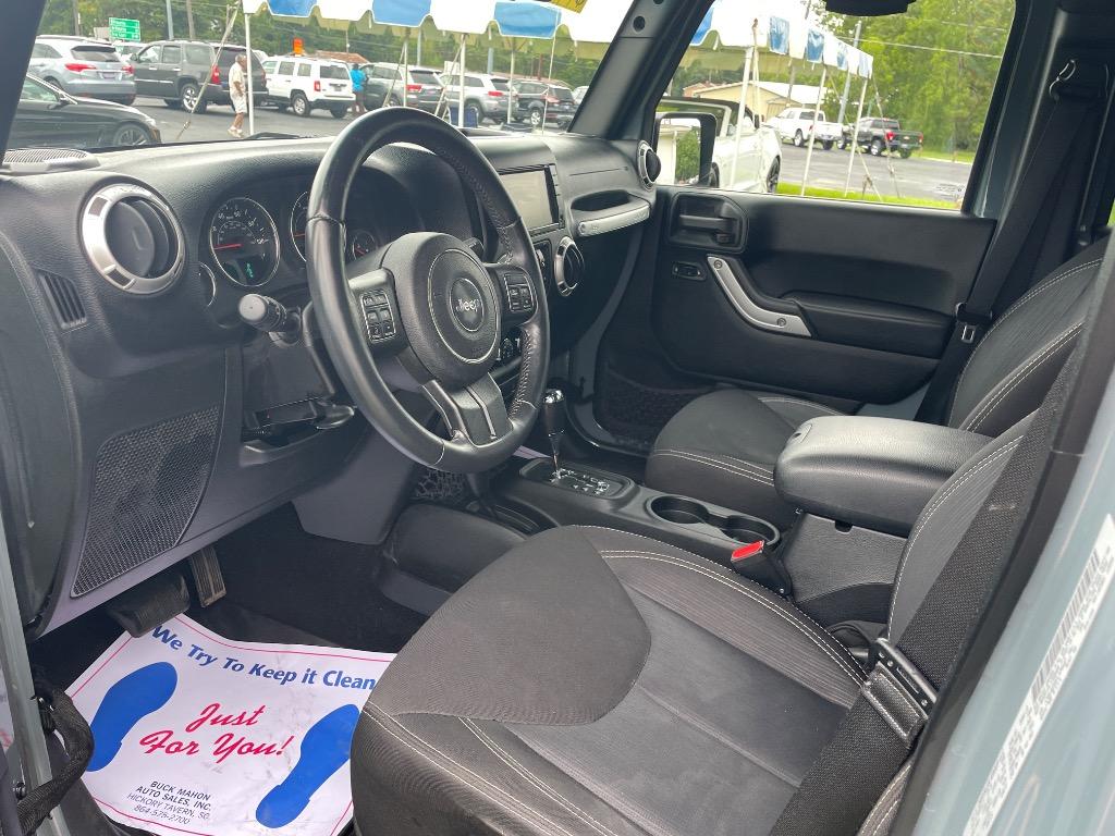 2015 Jeep Wrangler - $19,995