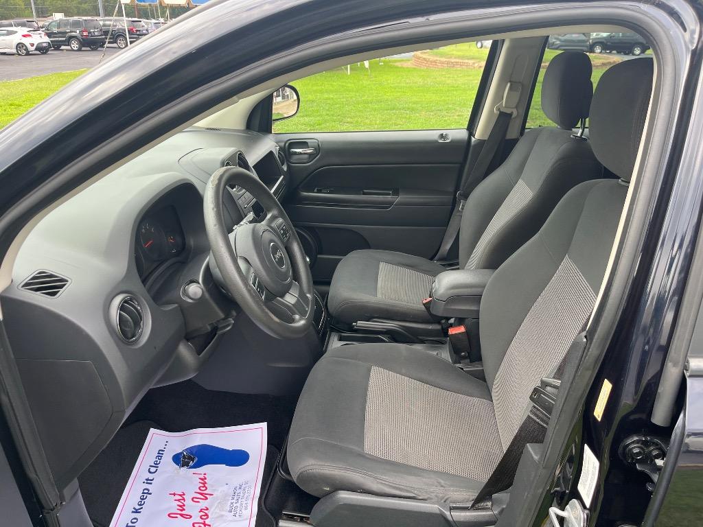 2011 Jeep Compass - $4,995