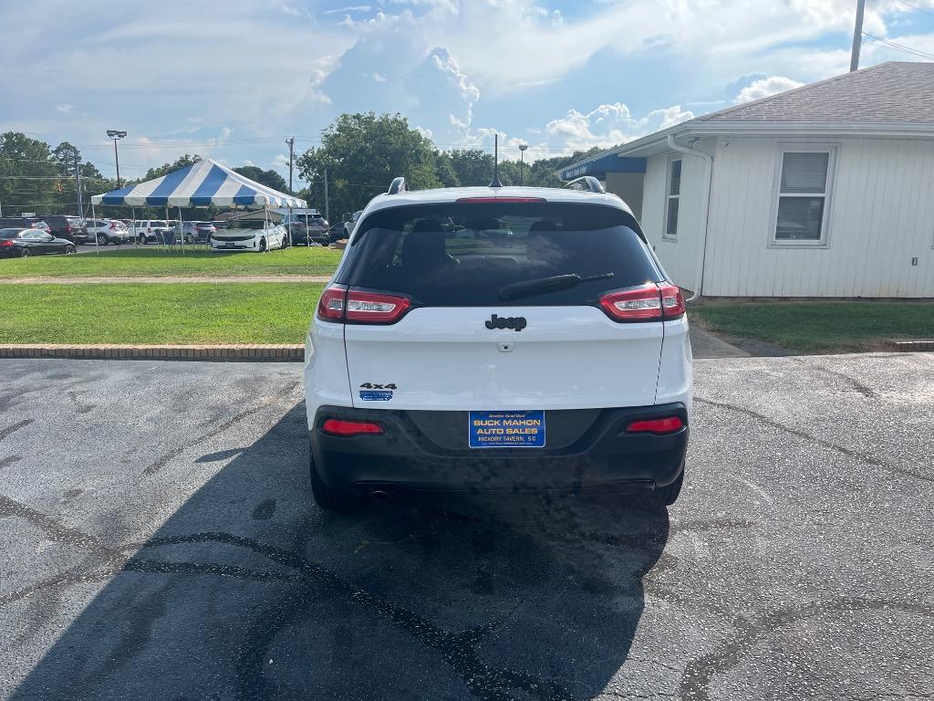 2016 Jeep Cherokee - $9,495