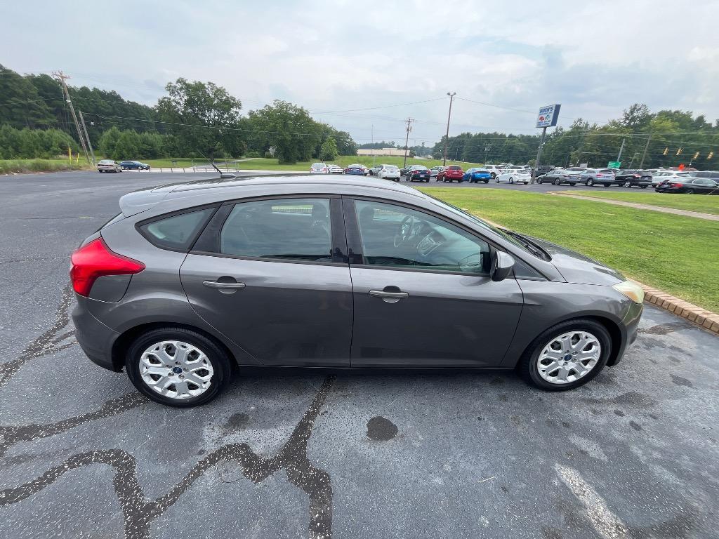 2012 Ford Focus - $6,495