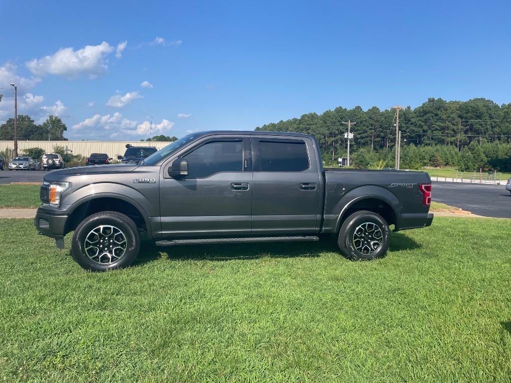 2018 Ford F-150 - $25,995