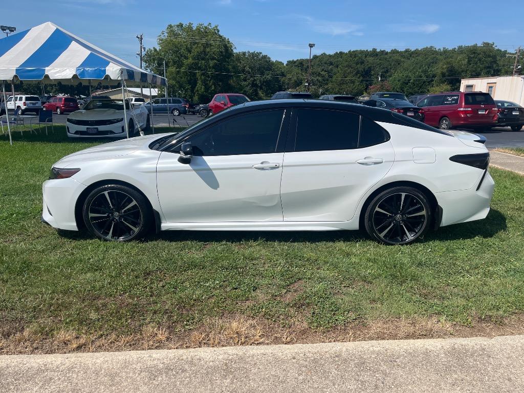 2020 Toyota Camry - $20,995