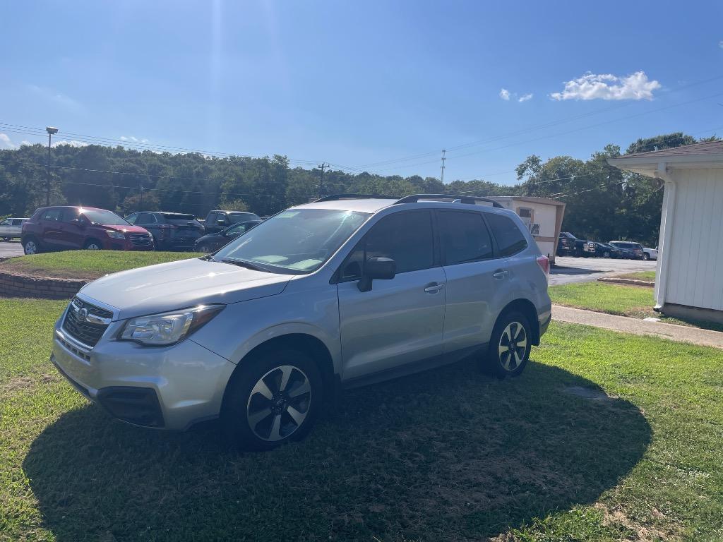 2018 Subaru Forester - $14,995