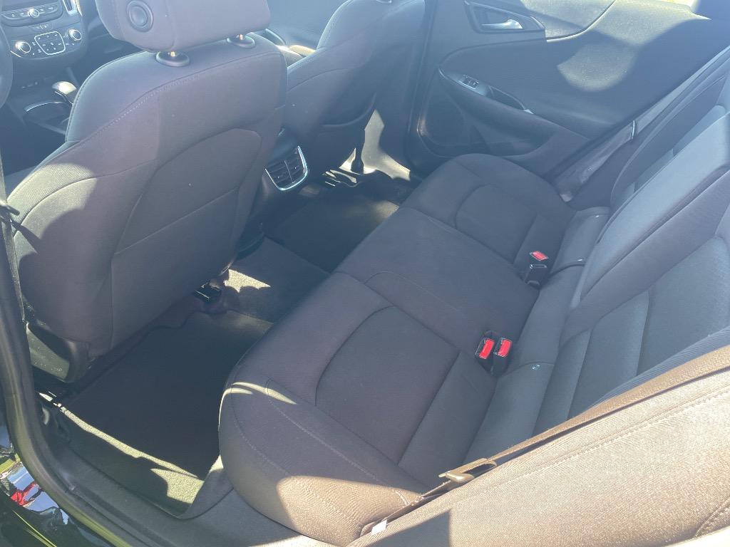 2023 Chevrolet Malibu - $14,995