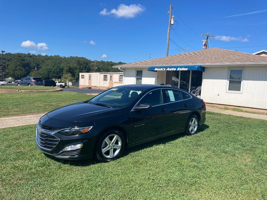2023 Chevrolet Malibu - $14,995