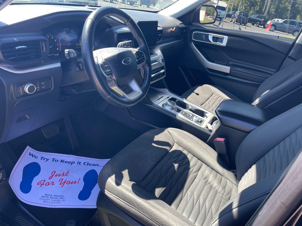 2020 Ford Explorer - $18,995
