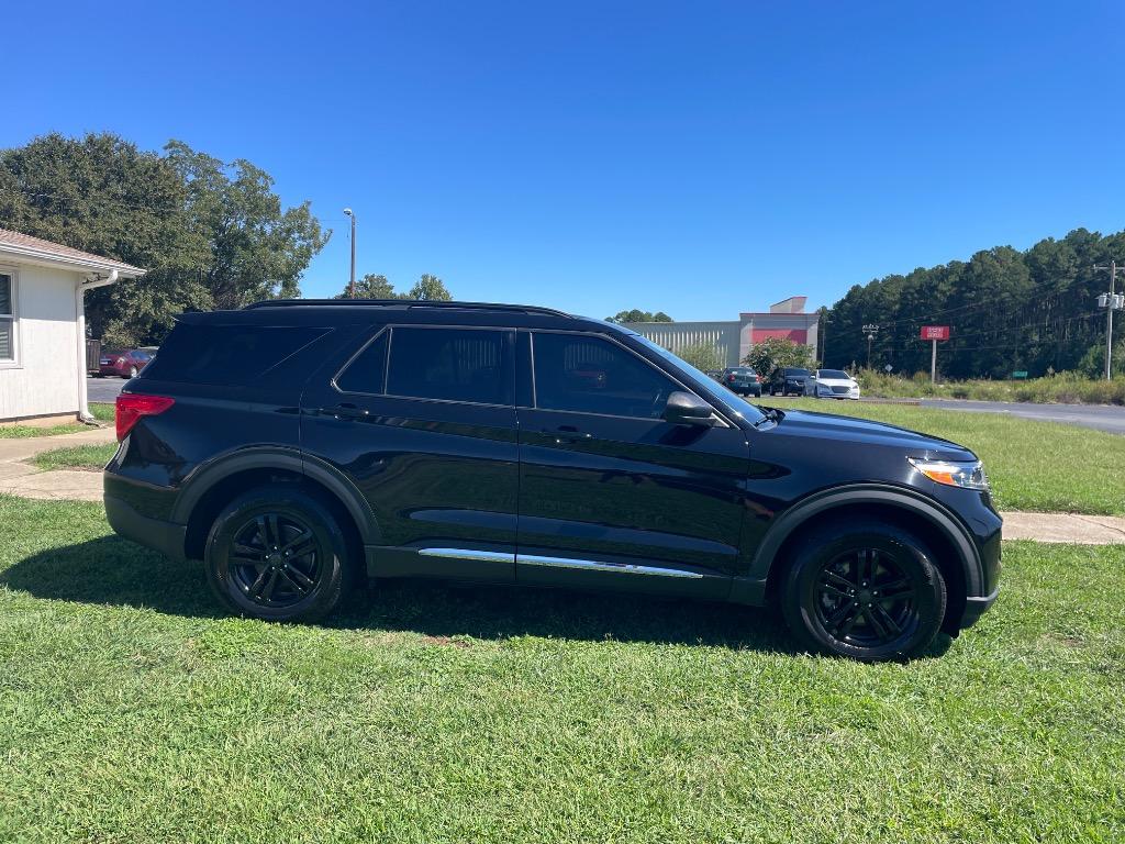 2020 Ford Explorer - $18,995