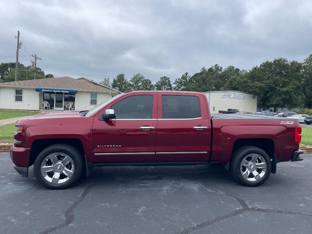 2017 Chevrolet Silverado - $26,995