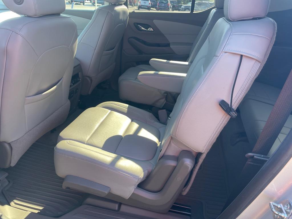 2019 Chevrolet Traverse - $13,995